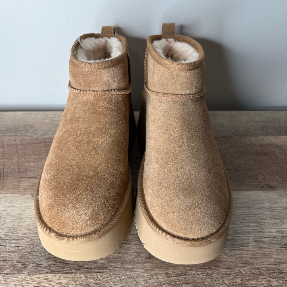 UGG New Authentic Classic Ultra Mini New Heights Chestnut Tan Platform Size 8 - Picture 3 of 13